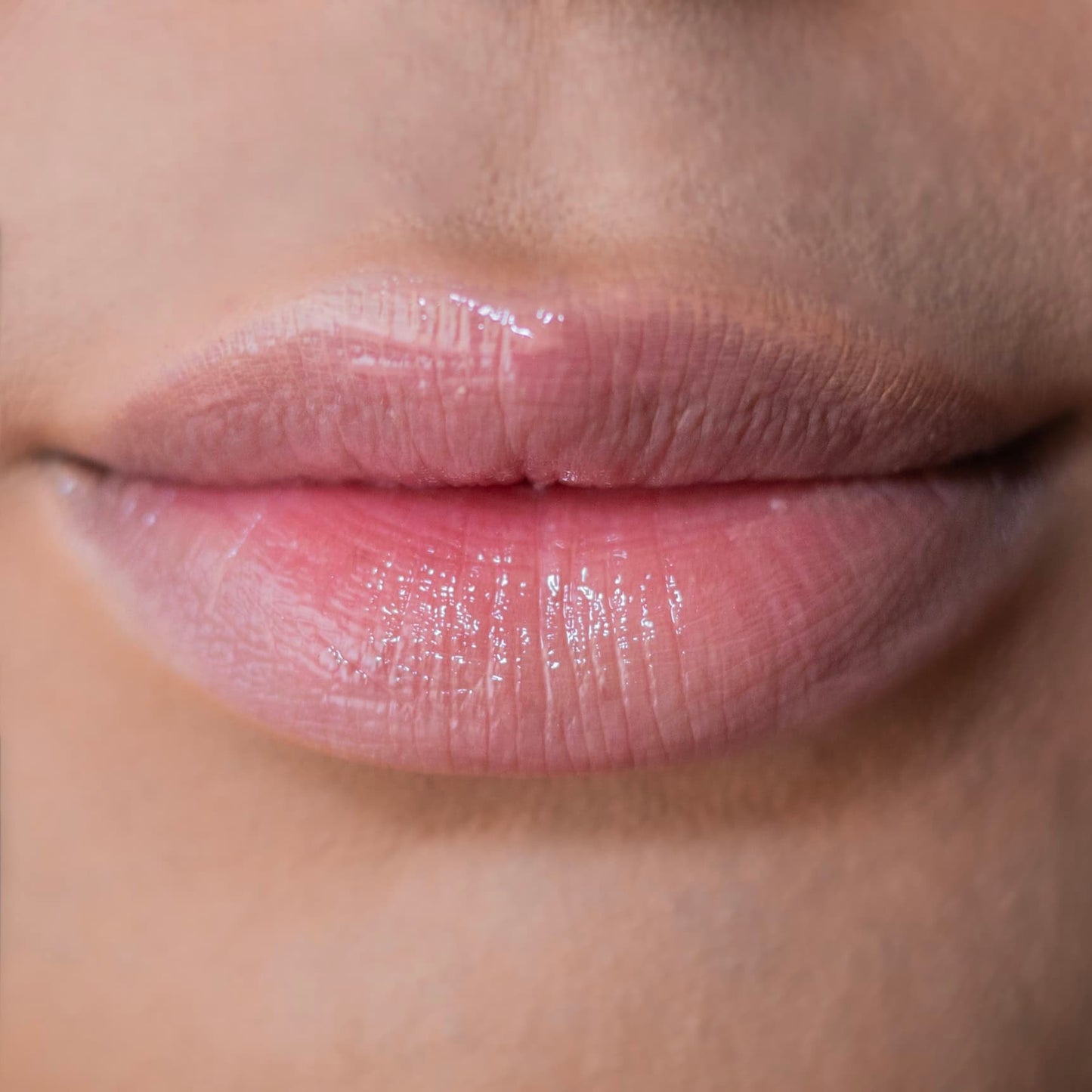 Peach Crème Lon Lon Milk O.O.T. Lip Gloss (Limited Edition)
